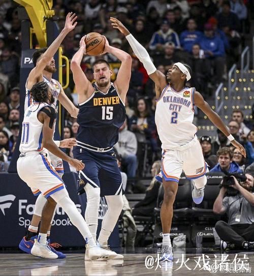 “约基奇三双表现助掘金取胜：39分15篮板10助攻”